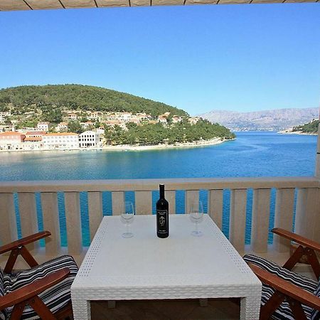 Apartmani Nila Пучишча Экстерьер фото