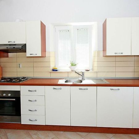Apartmani Nila Пучишча Экстерьер фото